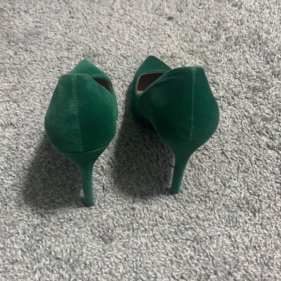 Green Suede Heels - Picture 4 of 5